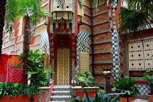 Front of Casa Vicens Gaudi