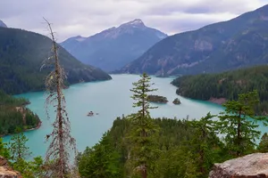 Diablo lake with turquoise water